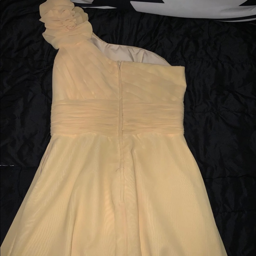Dress - Picture 3 of 3